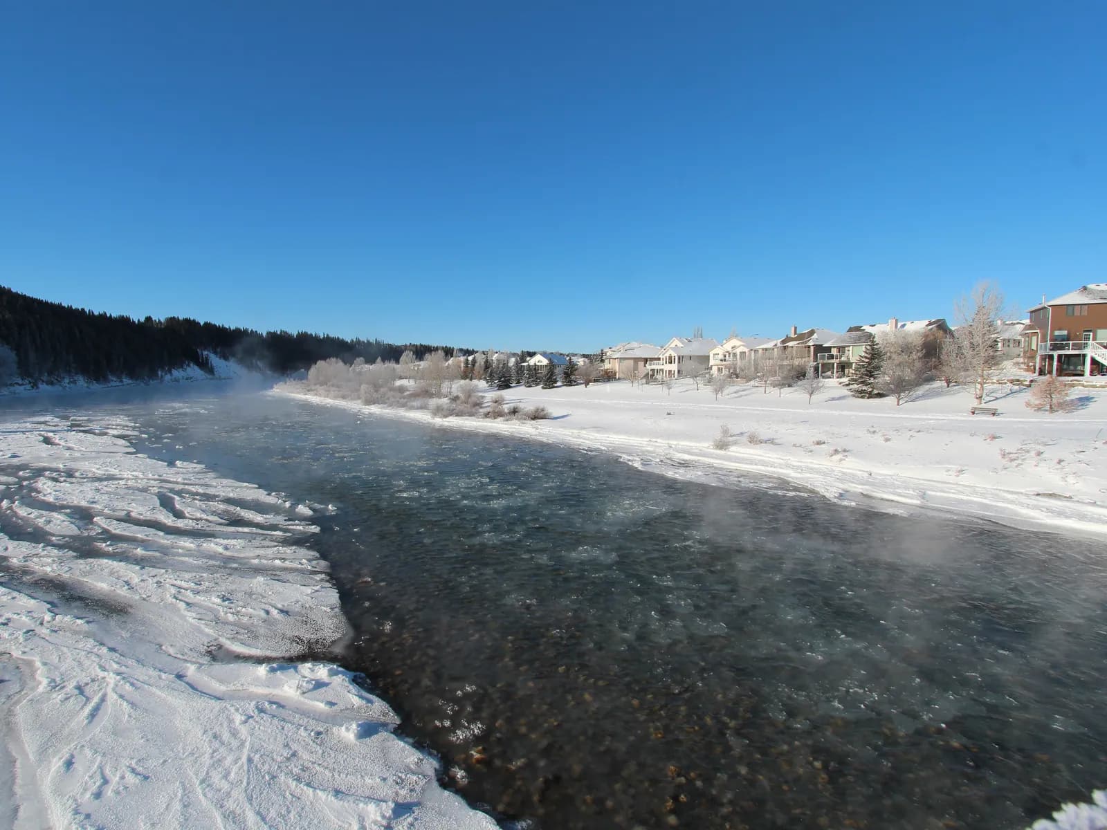 Cochrane, AB — Bow River from the east bridge in winter